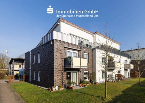 Außenansicht - Lichtdurchflutetes Eigenheim mit Dachterrasse!