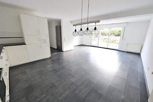 Koch-/Wohn-/Essbereich - 