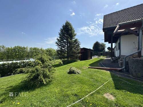 Garten - 5 Zimmer Bauernhaus, Landhaus zum Kaufen in Windeck