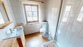 Badezimmer Betreiberwohnung Kellergeschoss - 