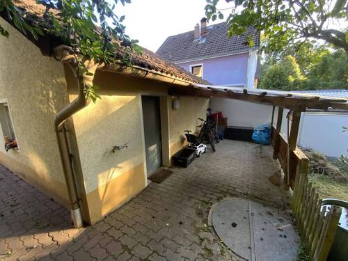 Zugang Garage aus dem Garten - 