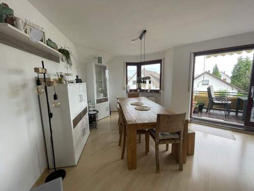 Wohn/Esszimmer - 3 Zimmer Etagenwohnung zur Miete in Viernheim