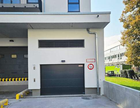 Zufahrt TG - 