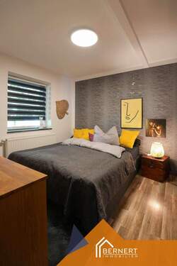 Schlafzimmer EG rechts - 