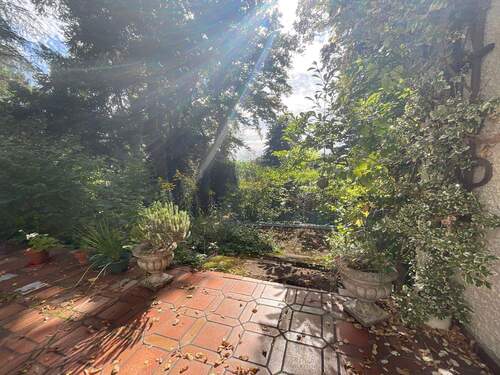 Außenansicht Garten - Einfamilienhaus mit 139,00 m&sup2; in Amberg zum Kaufen