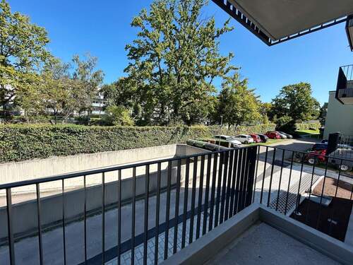 Balkon 2 (SZ + Flur) - 