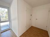 Eingang + Zugnag Balkon2 - 