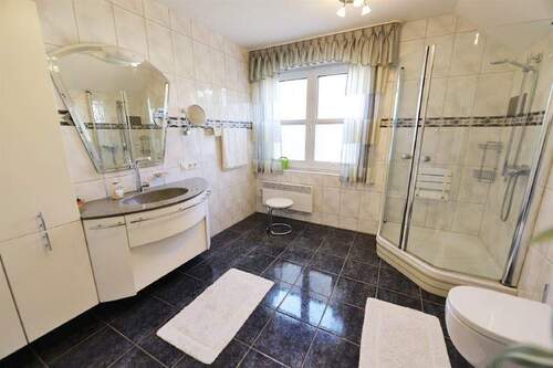 Badezimmer DG - 
