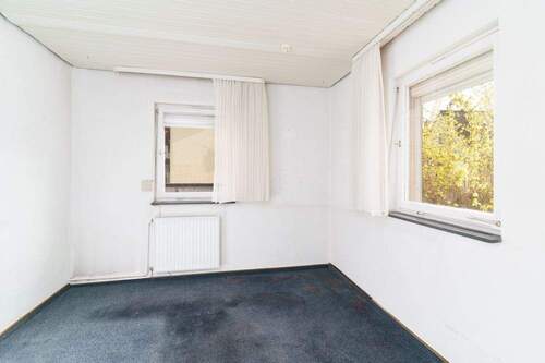 Zimmer EG - Einfamilienhaus mit 87,80 m&sup2; in Würzburg zum Kaufen