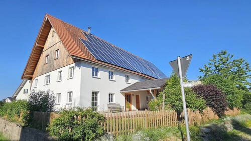 Außenansicht - *** Anwesen in Osterberg *** - 559.000,00 EUR Kaufpreis, ca.  140,00 m² Wohnfläche