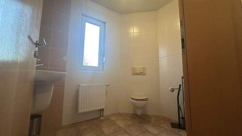 Erdgeschoss Gäste WC - 