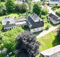 ***RESERVIERT*** Historisches Herrenhaus mit Nebengebäuden in idyllischer Lage - Abentheuer