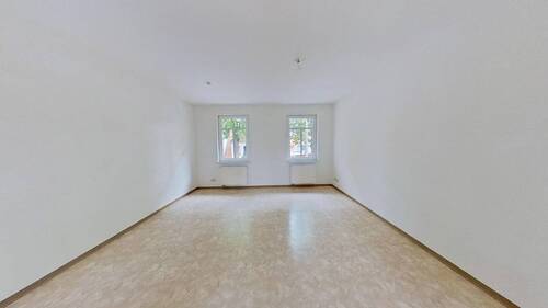 Wohnzimmer - 2 Zimmer Etagenwohnung zur Miete in Köthen/ Anhalt