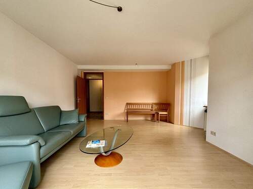 Wohn- & Esszimmer - Etagenwohnung mit 86,00 m&sup2; in Balingen zum Kaufen