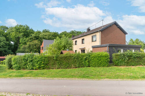 Rückansicht - 5 Zimmer Einfamilienhaus zum Kaufen in Völklingen