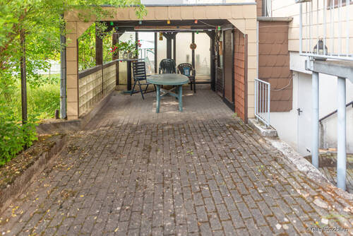 Überdachte Terrasse - Einfamilienhaus mit 98,00 m² in Völklingen zum Kaufen