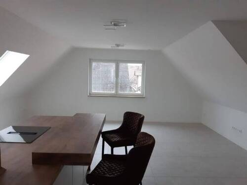 Wohn-Esszimmer 5 - 2 Zimmer Etagenwohnung zur Miete in Baiersdorf