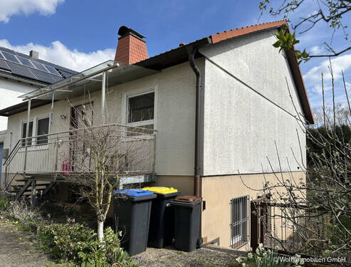 Aussenansicht - Willkommen in Ihrem neuen Zuhause in Karben - Okarben Freistehendes Einfamilienhaus mit Garage