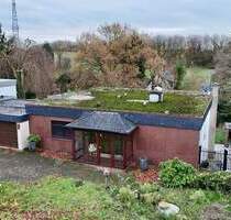 Höseler Hanglage trifft Gestaltungsfreiraum - Bungalow mit Zukunft - Ratingen