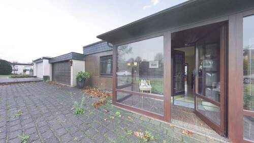 Eingangsbereich - 5 Zimmer Einfamilienhaus in Ratingen