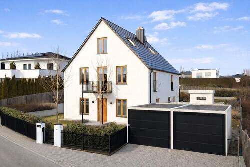 Gesamtansicht - 6 Zimmer Einfamilienhaus zum Kaufen in Altfraunhofen