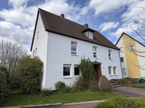 Straßenansicht - 8 Zimmer Einfamilienhaus zum Kaufen in Schieder-Schwalenberg
