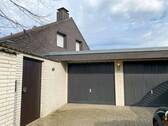 Auffahrt mit 2 Garagen - 5 Zimmer Einfamilienhaus in Geldern