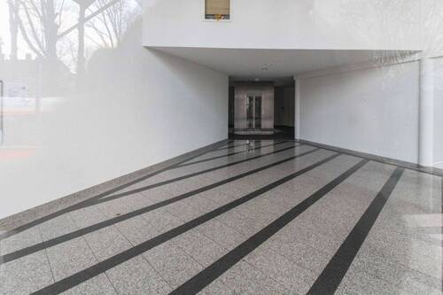 Foyer - 