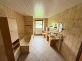 EG: Gäste WC - 