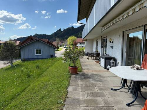 Terrasse mit Garten - 