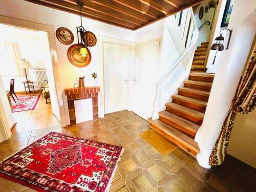 In Ihrer Diele im vorderen Haus(teil) - 