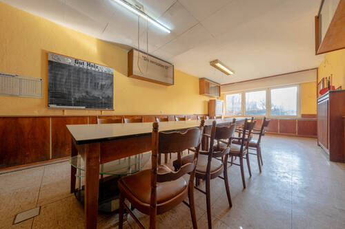 EG Gewerbeeinheit Kegelbahnzimmer - 