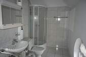Beispiel-Badezimmer- - 
