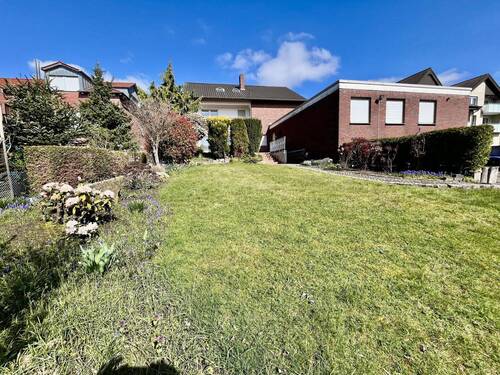 Gartenansicht - 8 Zimmer Einfamilienhaus in Werne