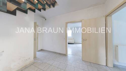 Eingangsflur__ - 3 Zimmer Einfamilienhaus in Panketal