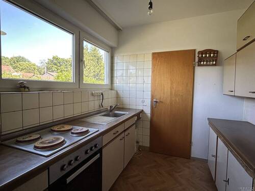 Küche - 5 Zimmer Einfamilienhaus in Homburg