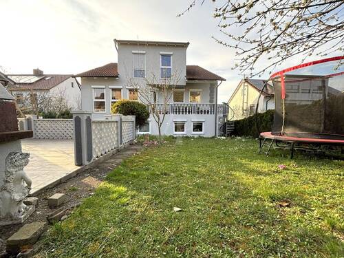Hausansicht Süd - 1 Zimmer Mehrfamilienhaus, Wohnhaus in Bietigheim-Bissingen / Bietigheim