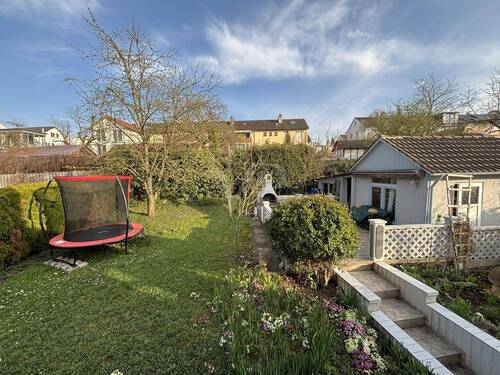 Garten - Mehrfamilienhaus, Wohnhaus mit 272,60 m² in Bietigheim-Bissingen / Bietigheim zum Kaufen