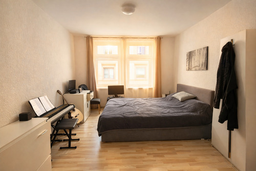 Beispiel Schlafzimmer - Mehrfamilienhaus, Wohnhaus mit 355,00 m&sup2; in Frankfurt am Main zum Kaufen