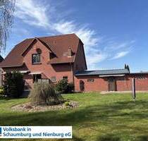 Großzügiges Wohnhaus mit Potenzial - Lindhorst / Ottensen