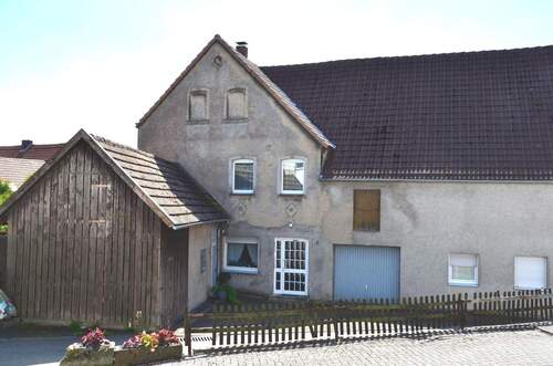 Frontansicht - 6 Zimmer Einfamilienhaus zum Kaufen in Marsberg