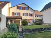 Aussen.jpg - 5 Zimmer Mehrfamilienhaus, Wohnhaus zum Kaufen in Kandern