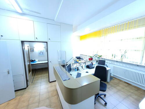 Raum 3 (Raum 3a h.l.) - Büro in Berlin zum Kaufen