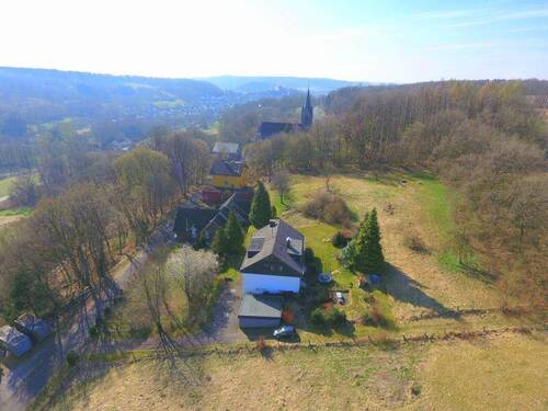 Luftaufnahme 3 - 1 Zimmer Einfamilienhaus in Hergenroth