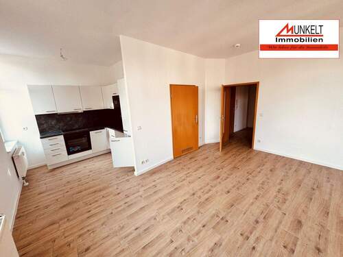 Wohnen - 2 Zimmer Etagenwohnung in Zeitz