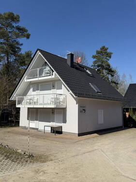 Bild 2 - 7 Zimmer Mehrfamilienhaus, Wohnhaus zum Kaufen in Röbel/Müritz