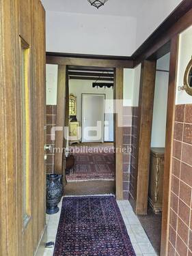 Eingangsbereich - 2 Zimmer Etagenwohnung zur Miete in Lage