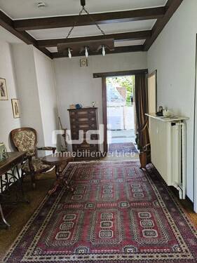 Diele - 2 Zimmer Etagenwohnung in Lage