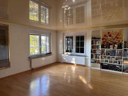 Haus-Grundstück 29.JPG - 