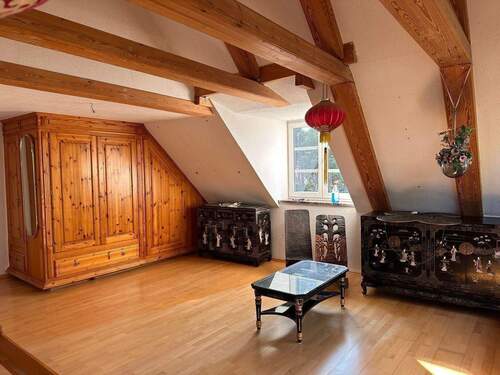 Haus-Grundstück 32.JPG - 